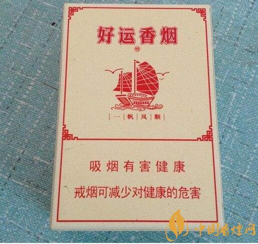 給長(zhǎng)輩送禮送什么香煙好，黃鶴樓祝福寓意好